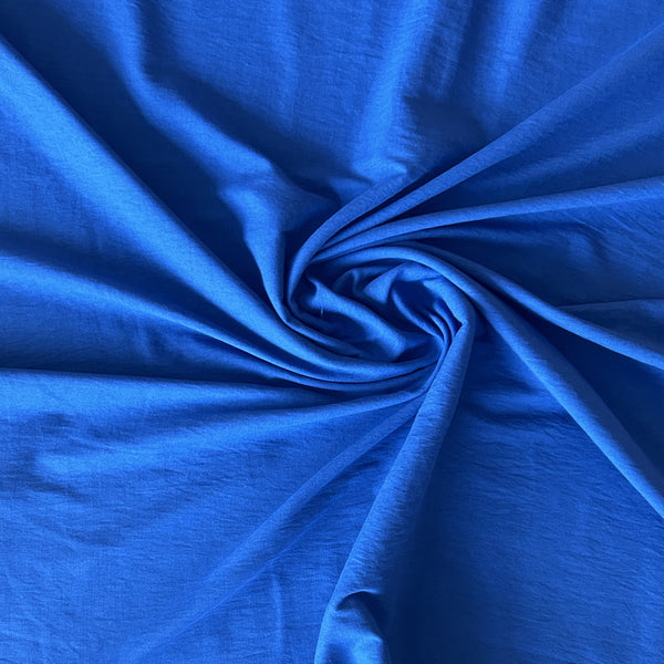 Tissu polyester délavé bleu azur