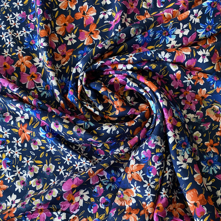 Sergé de Viscose bleu marine fleur rose et bleu