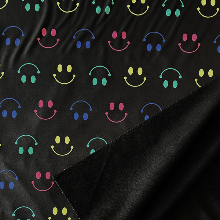 Tissu softshell noir smiley couleur